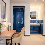 Hostel Latroupe La Granja Bilbao