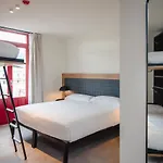 Latroupe La Granja *