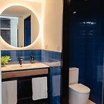 Hostel Latroupe La Granja Bilbao