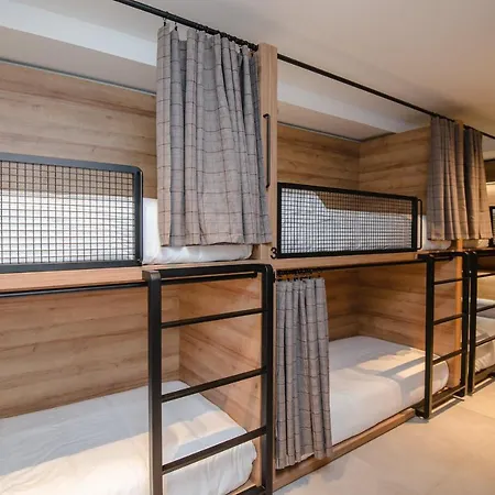 Latroupe La Granja * 毕尔巴鄂