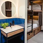 Latroupe La Granja ビルバオ