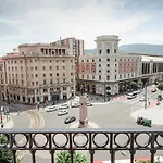 Latroupe La Granja Bilbau