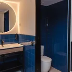 Latroupe La Granja ホステル ビルバオ