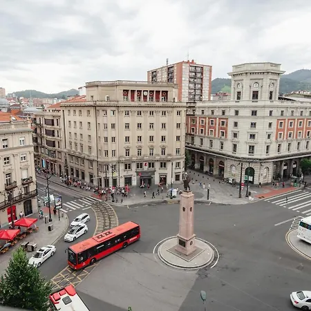 Latroupe La Granja Bilbao