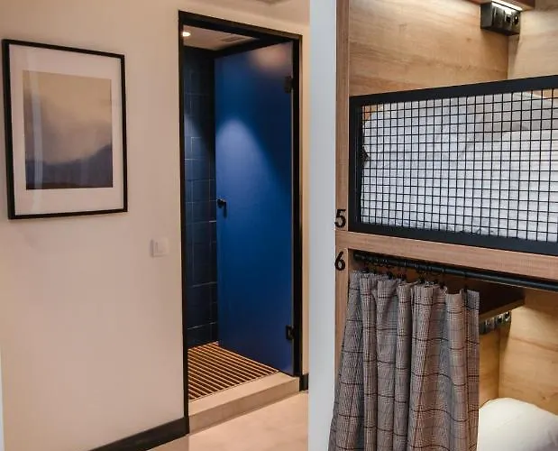 Latroupe La Granja * Bilbao