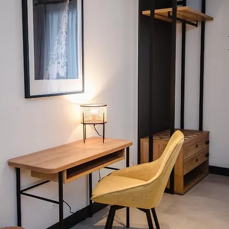 Latroupe La Granja *