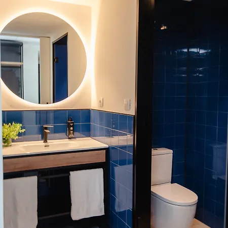 Hostel Latroupe La Granja Μπιλμπάο