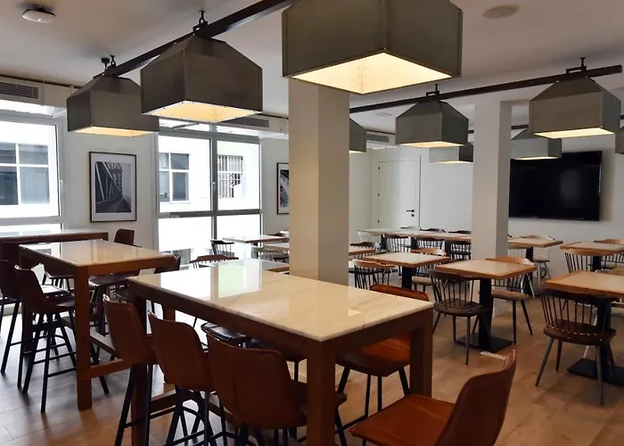 Latroupe La Granja 旅馆